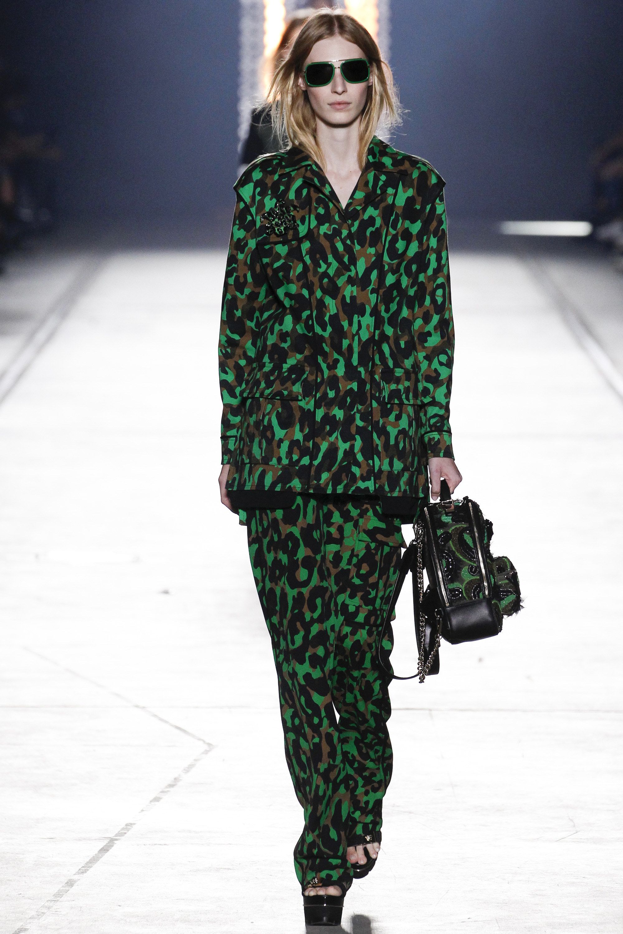 Versace SS16 - Leopard print