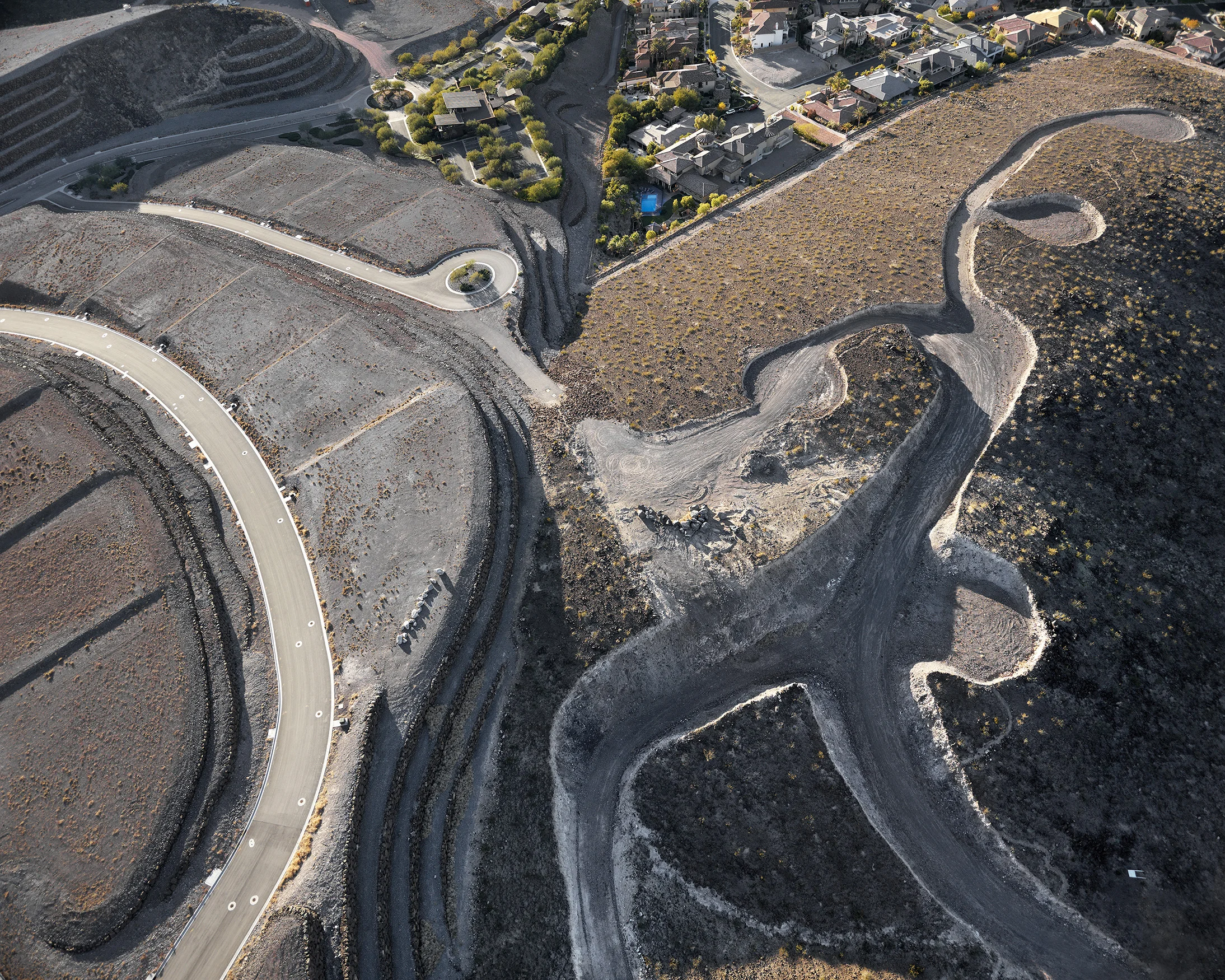 14. “Ascaya,” foreclosed “Obsidian Mountain,” and “Roma Hills” developments looking northwest, Henderson, Nevada; 2011