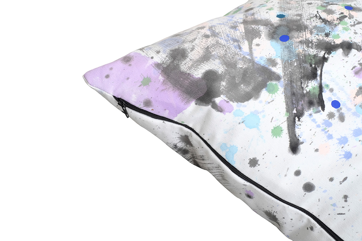 Dana-Mooney-Vancouver-Artist-Medium-Dogbed-Paint-Splatter-zipper