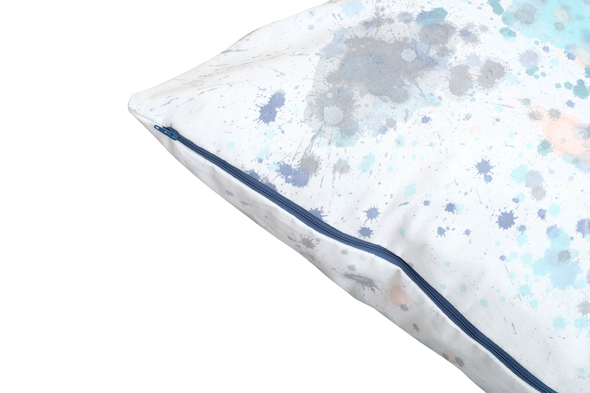 Dana-Mooney-Vancouver-Artist-Medium-Dogbed-Blue-Splatter-zipper.jpg