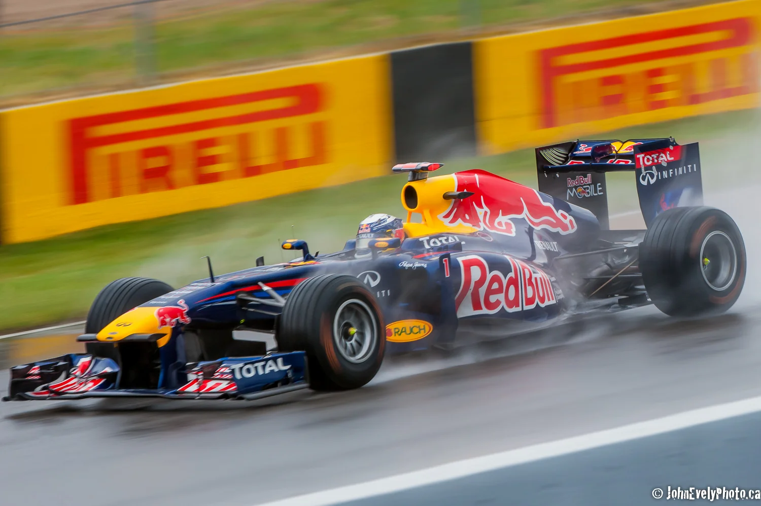 Seb Vettel rain driver extrodinaire.