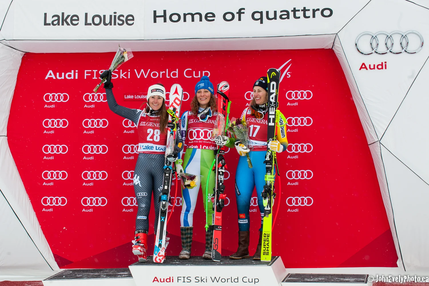 JE 201612 W WC Ski-11.jpg