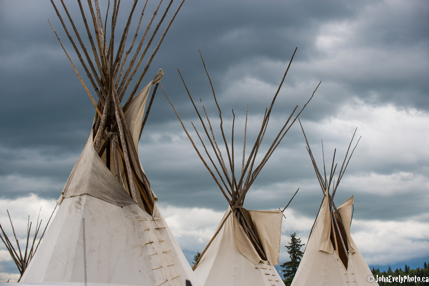 JE PoWow II-84.jpg