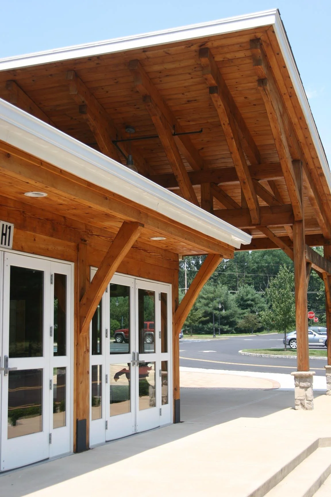   Oak Hill Academy | &nbsp;Scire Student Activity Center  A new assembly building to serve as a bridge between two adjacent properties of a private elementary school.&nbsp;&nbsp;The primary space of the building serves as the main stage for annual ca