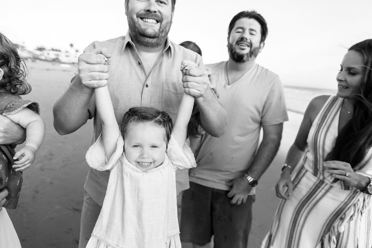 KellySwedaPhotography.Thomson_extended_family_web-8354.jpg