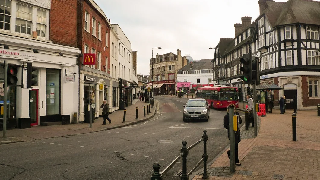 Bromley High Street — LocationsHub