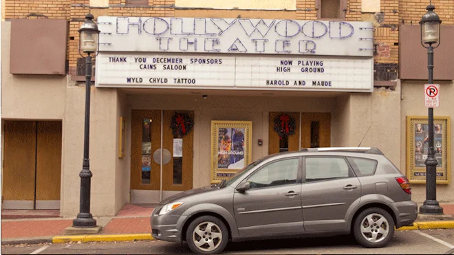 PHOTO CREDIT: Above photo of the Hollywood Theater is by Sarah Le - for Reel-Scout, Inc. - all rights reserved.