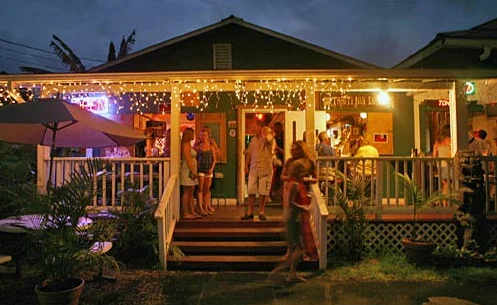PHOTO CREDIT: Above photo of the Tahiti Nui Bar is from its&nbsp;website.