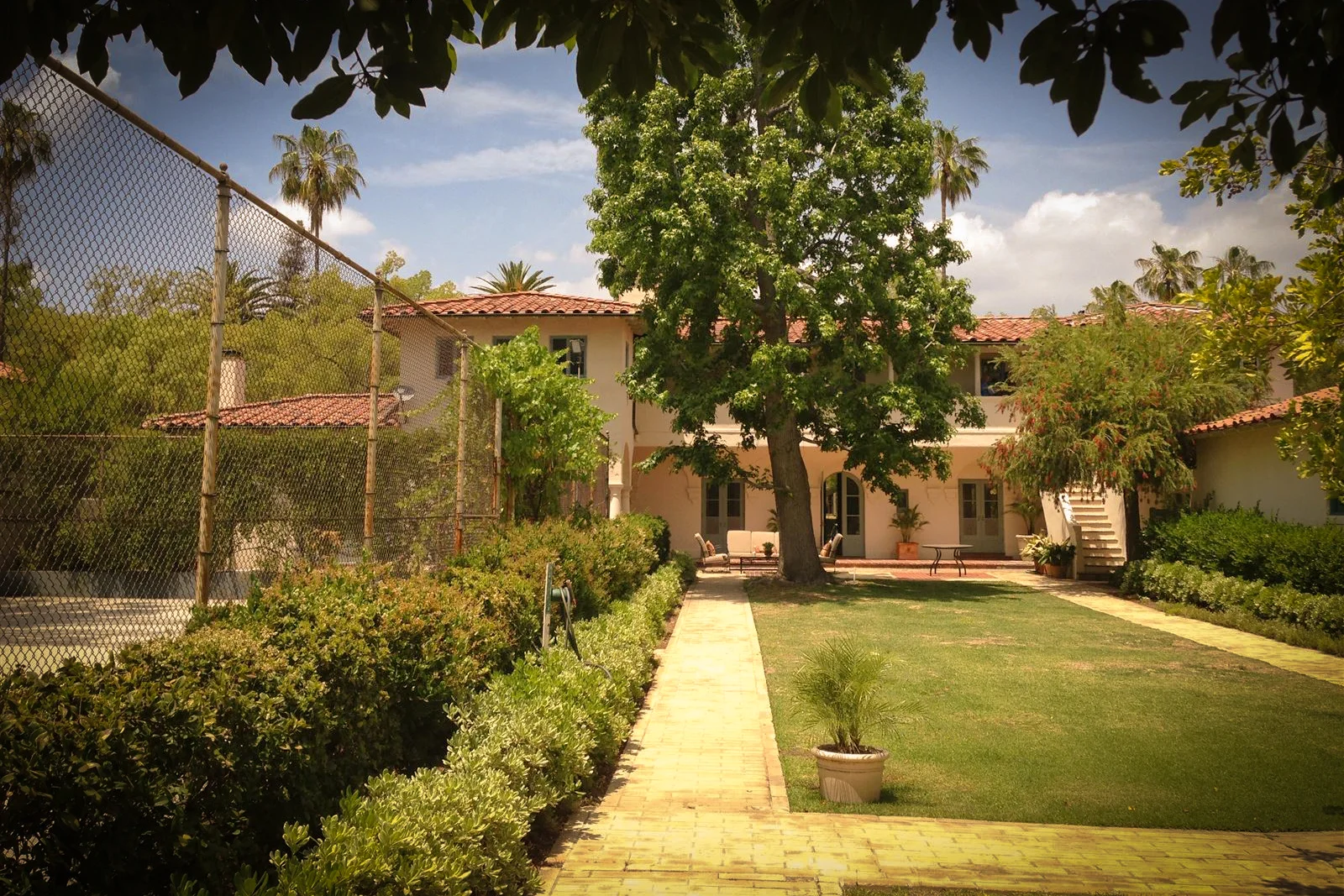 pasadena-1.jpg