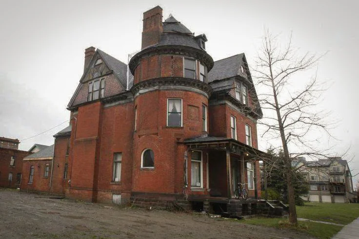 Visit Detroit And The 135 Year Old Mansion Where Only Lovers Left Alive Was Filmed Locationshub