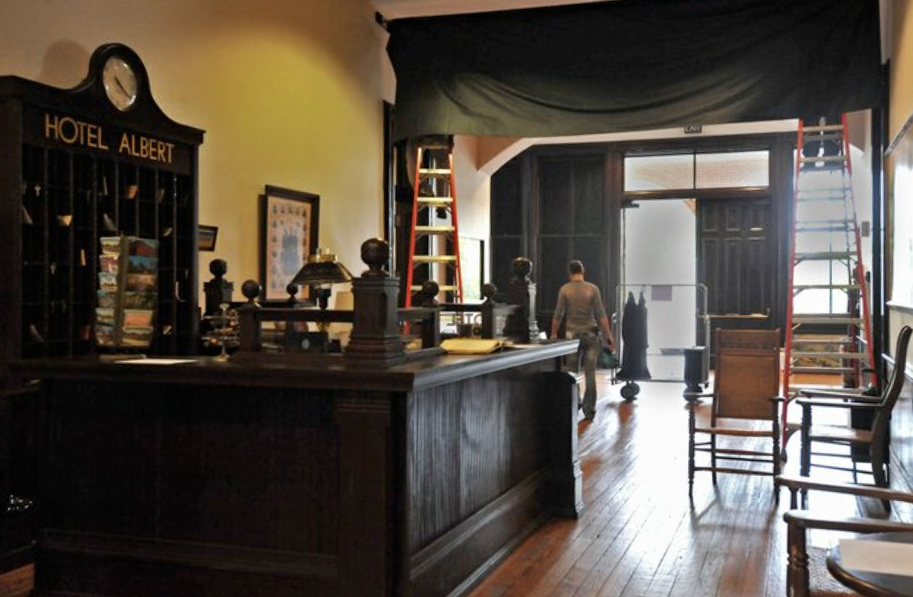 A photo of t he Rockdale County Courthouse's interior which was magically transformed into Hotel Albert for Selma. Image via Google .