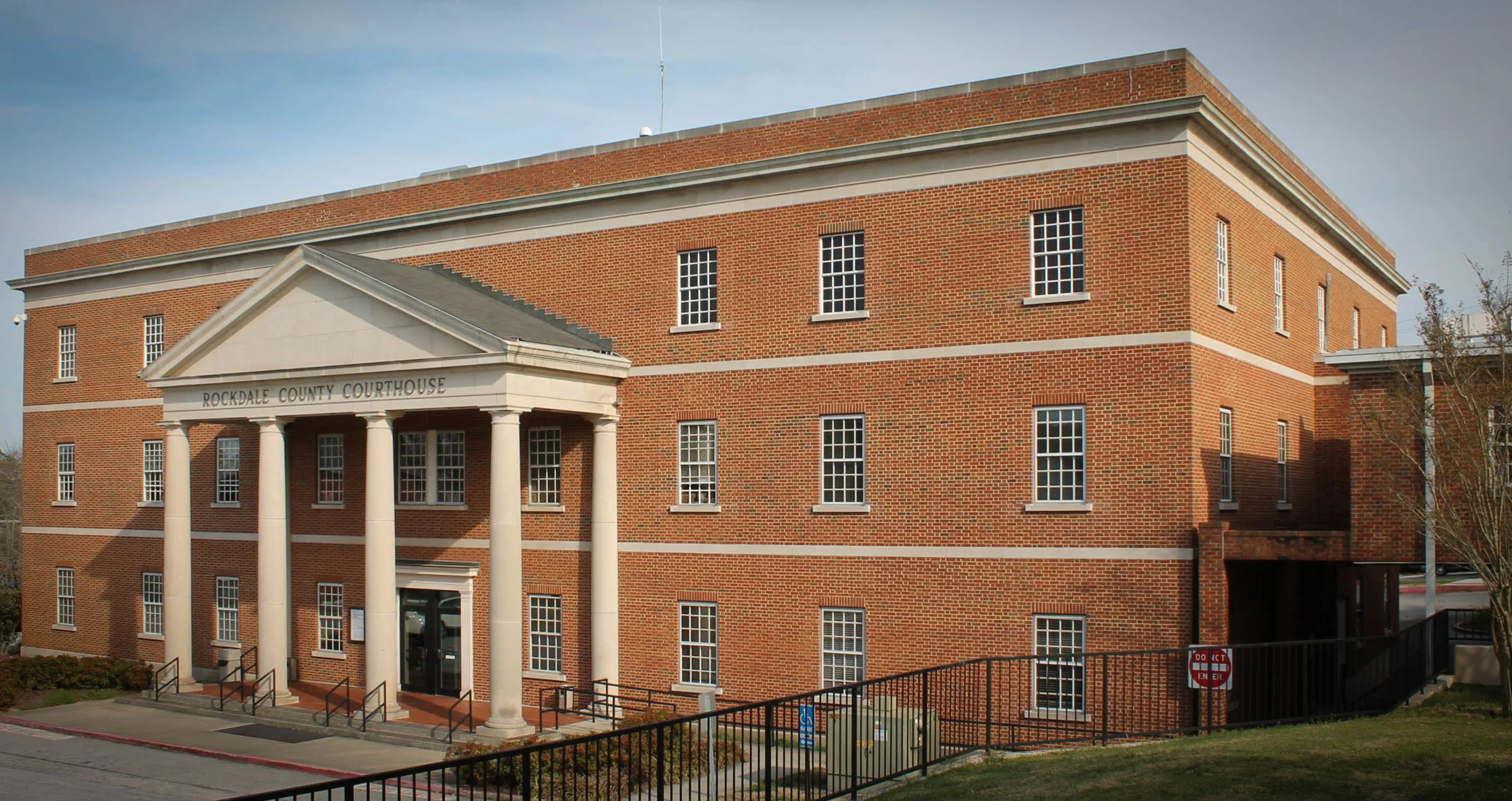 The Rockdale County Courthouse is one of the film locations for Selma - image via Google .