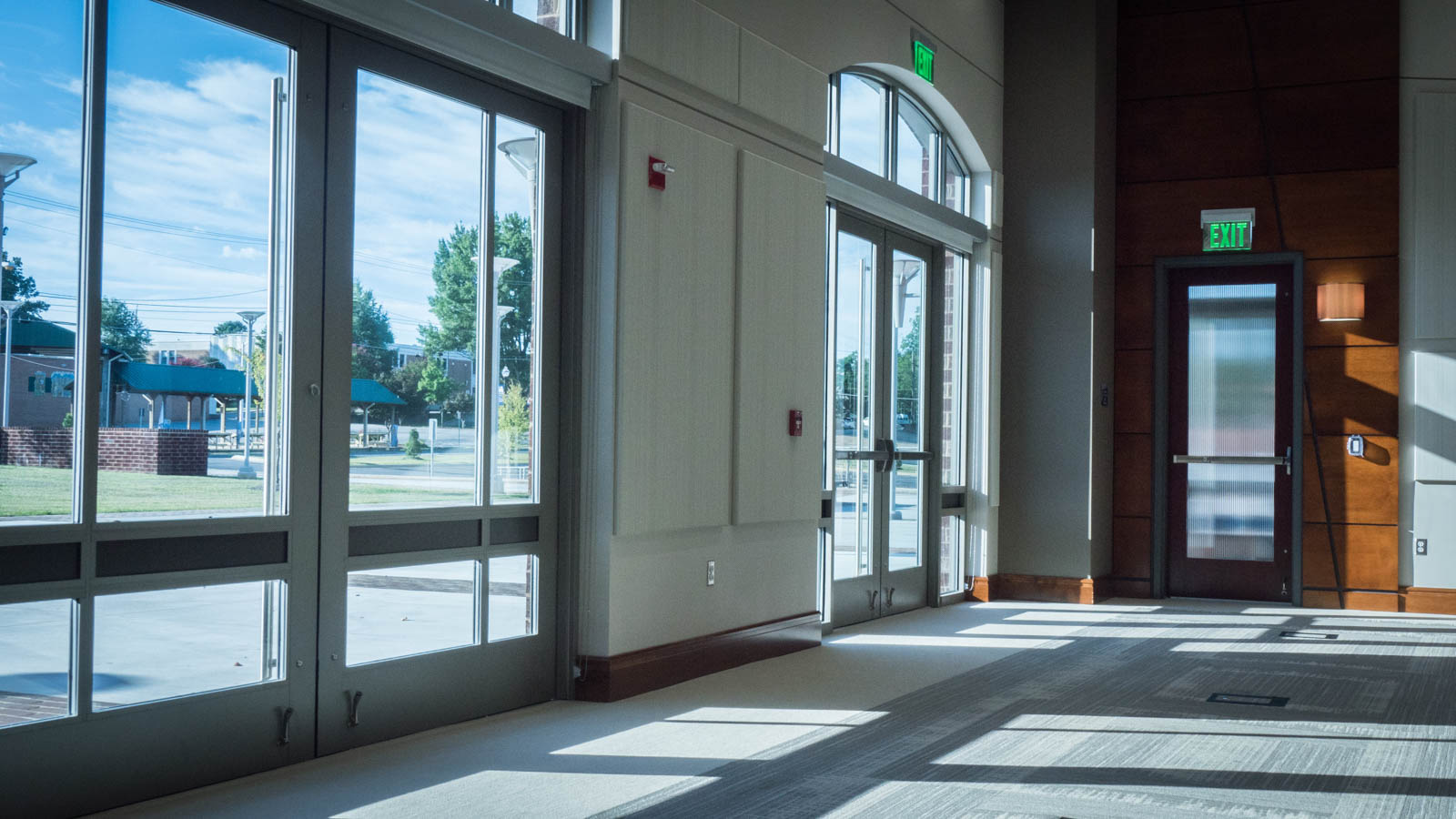 The doors leading from the Lecture Hall/Grand Hall to the terrace are large enough for a car to go through.