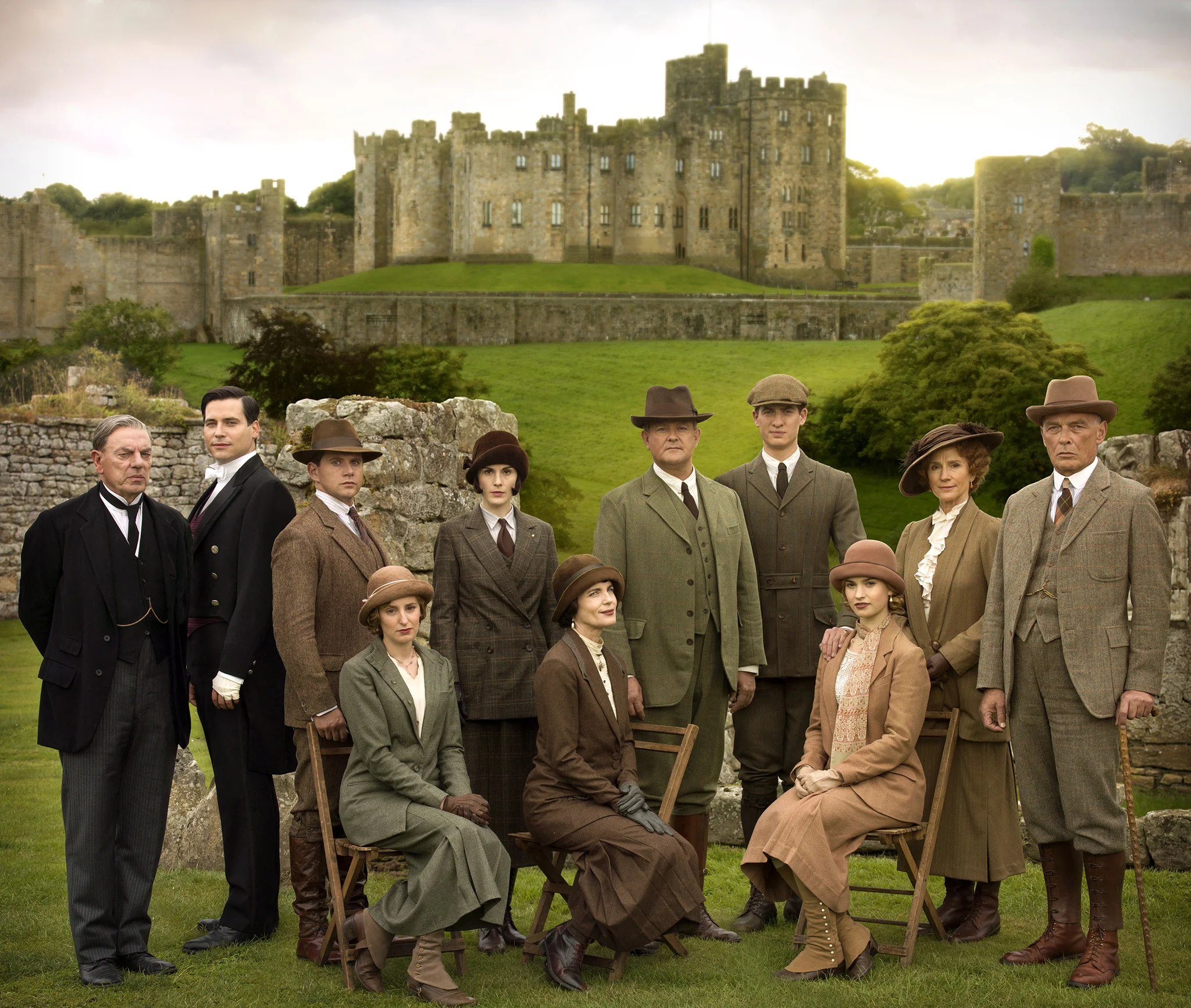 The cast of Downton Abbey on location at Highclere Castle - image via Google.