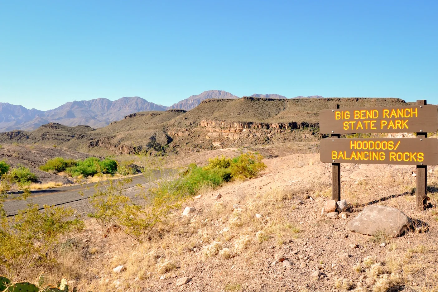 The Hoodoos in Big Bend Ranch State Park, Texas, one of the film locations of Boyhood. (Image via Google.)