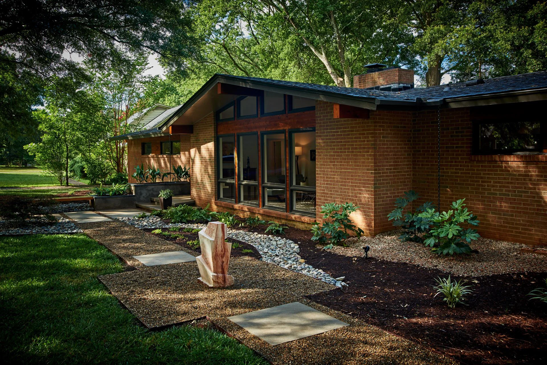 FEATURED LOCATION MidCentury Modern Ranch in North Carolina