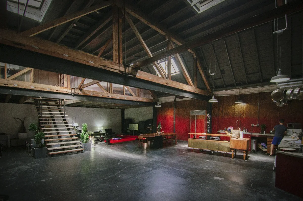 FEATURED LOCATION Warehouse Loft in Downtown Los Angeles — LocationsHub