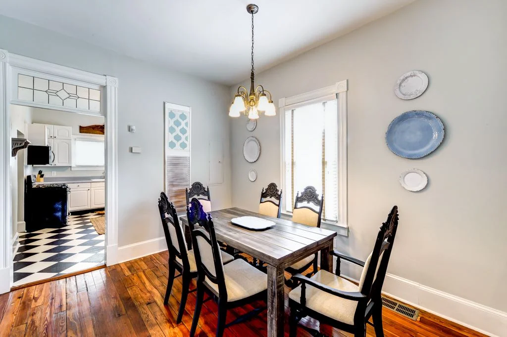 FEATURED LOCATION Atlanta Grant Park Historic Bungalow — LocationsHub