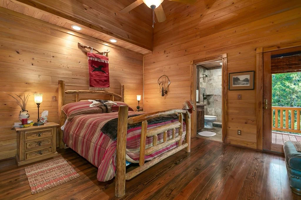 FEATURED FILMING LOCATION Stars Aligned River Retreat — LocationsHub