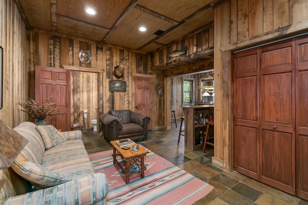 FEATURED FILMING LOCATION Stars Aligned River Retreat — LocationsHub