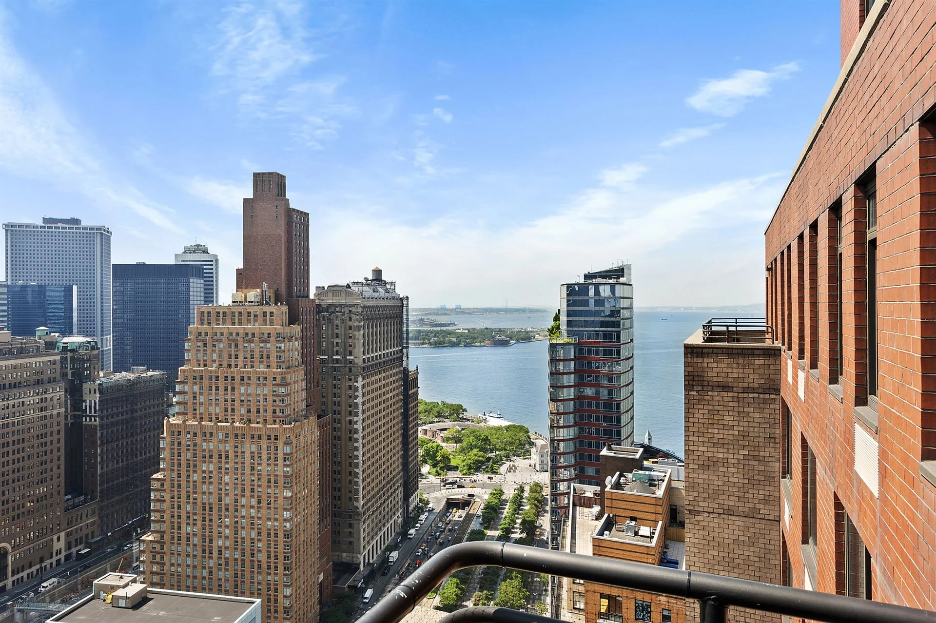Image showcasing FEATURED FILMING LOCATION: Manhattan Penthouse Apartment — LocationsHub