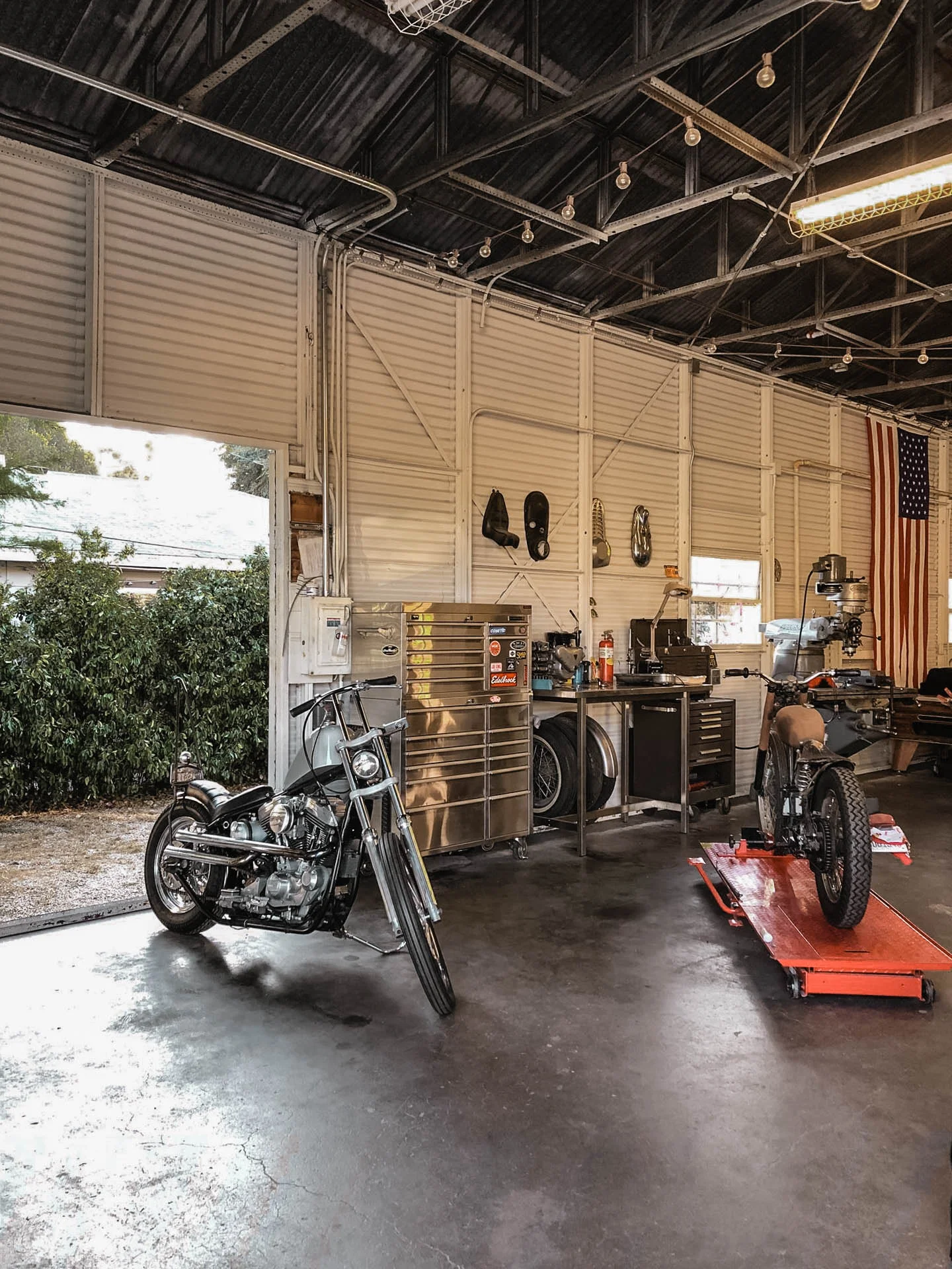 FEATURED FILMING LOCATION Olive Street Specials — LocationsHub