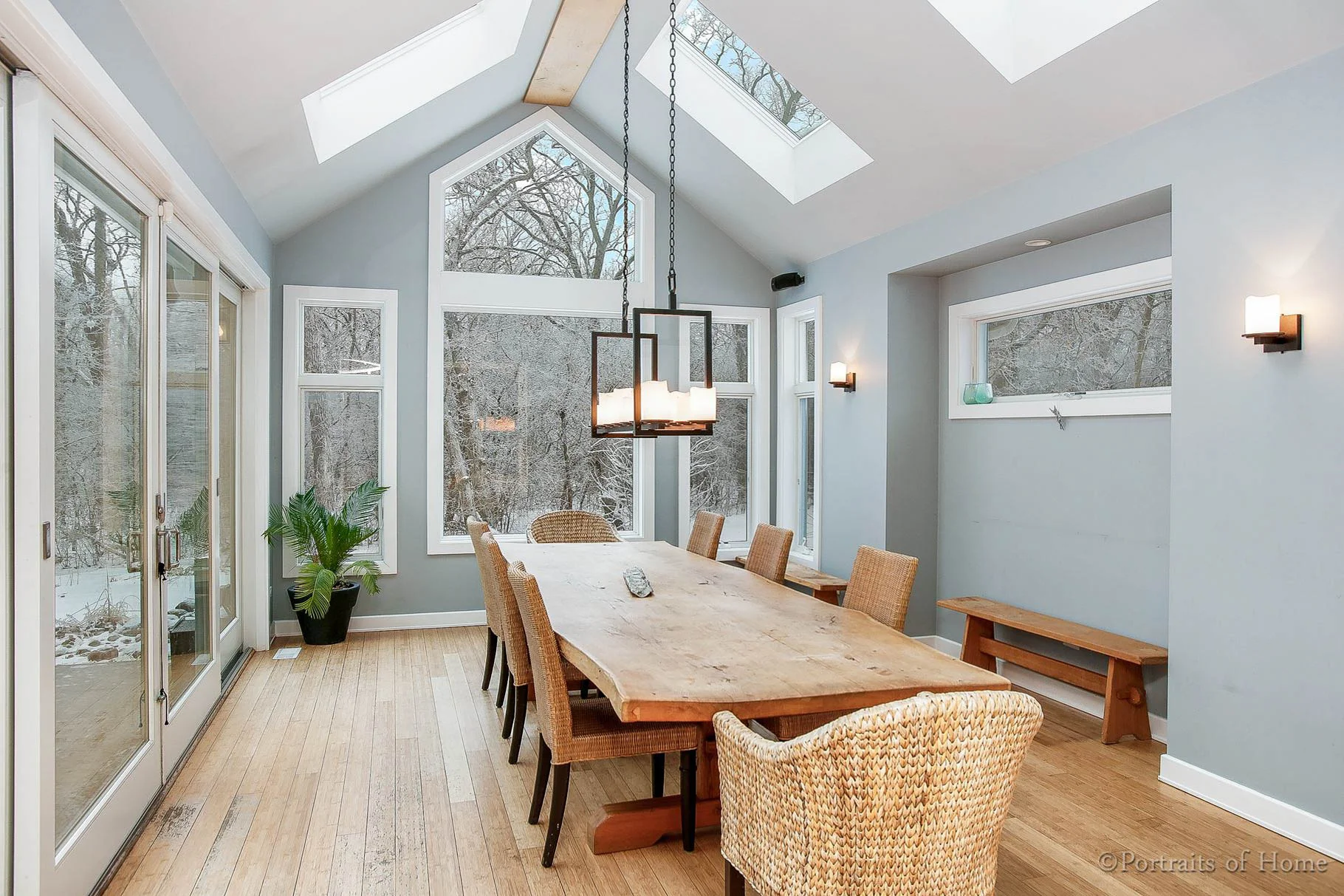 FEATURED FILMING LOCATION Lodge at Cantigny Woods — LocationsHub