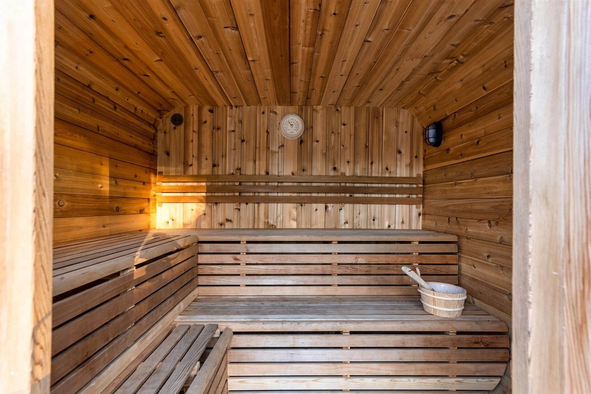 FEATURED FILM LOCATION Live Oak Manor — LocationsHub