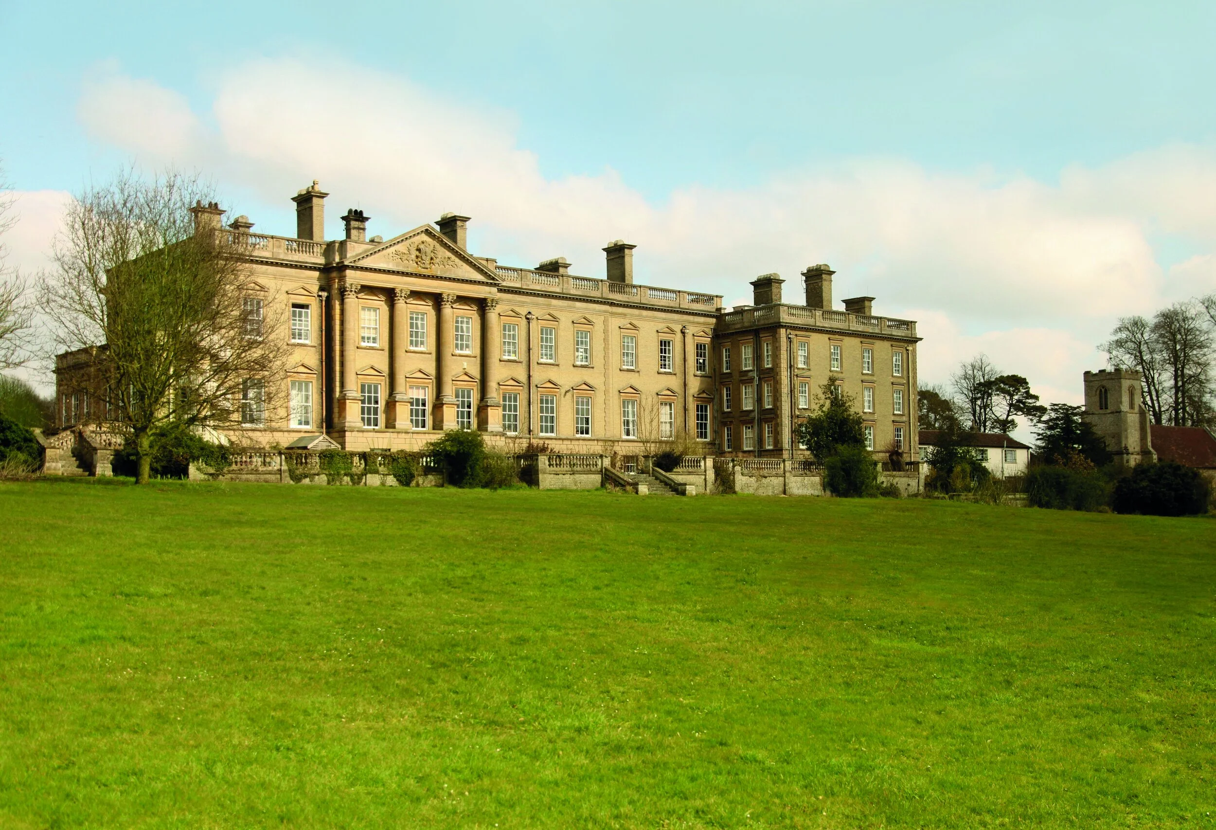 FEATURED FILMING LOCATION: Riddlesworth Hall School