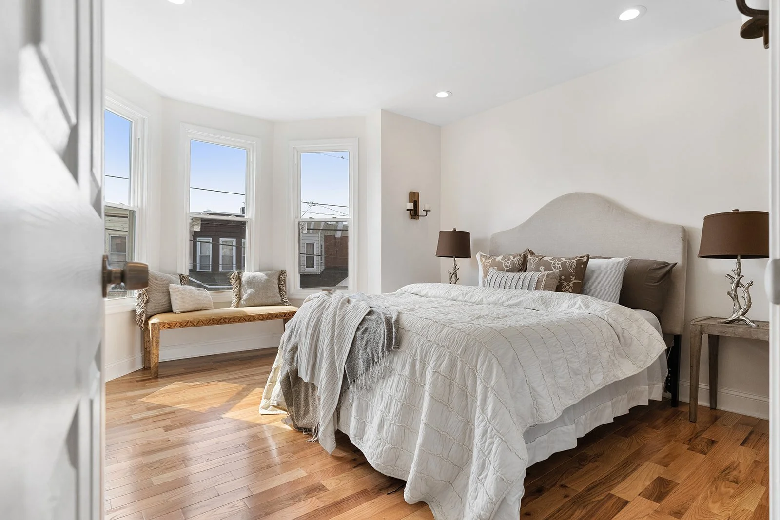 FEATURED FILM LOCATION Urban Farmhouse Row Home — LocationsHub