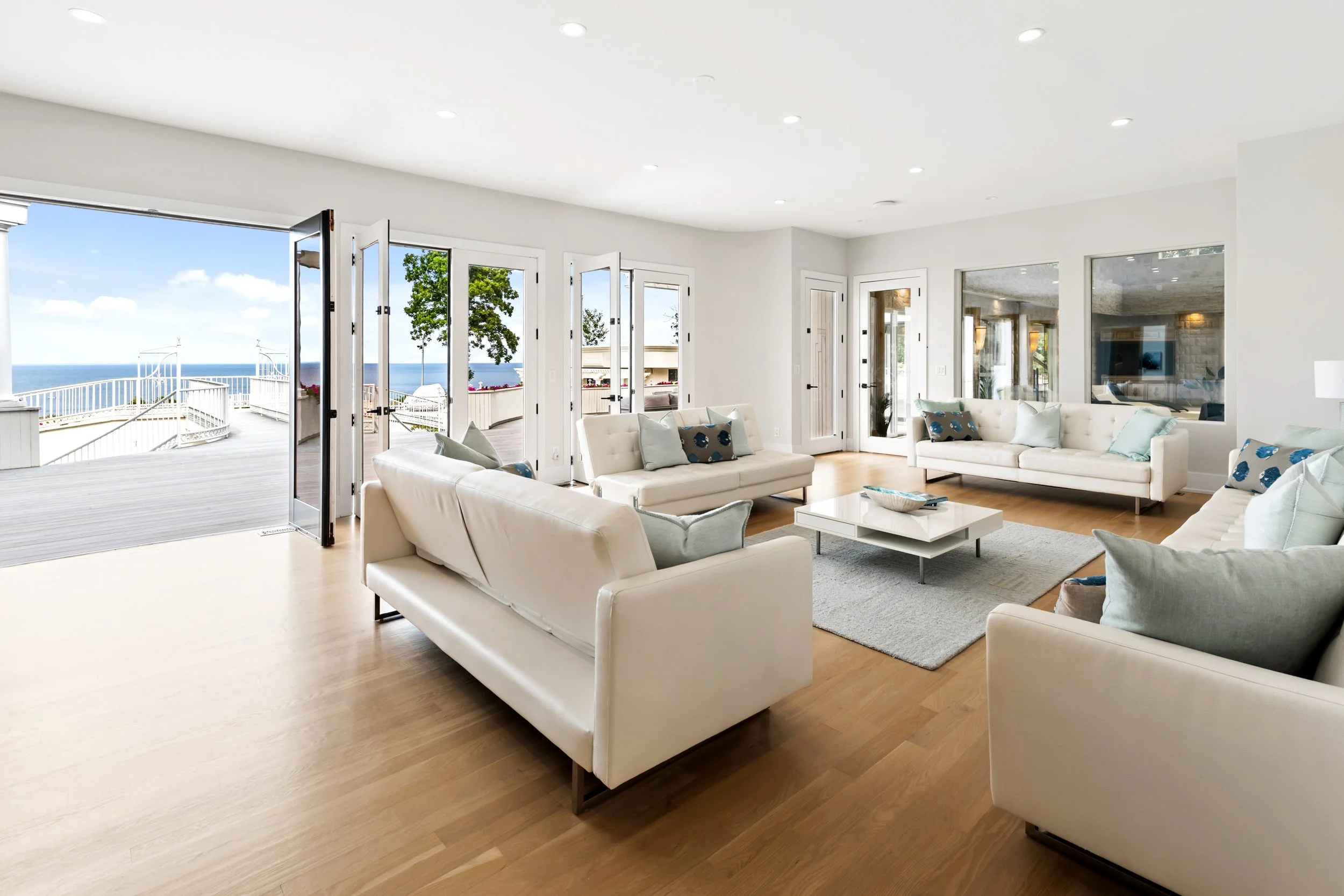 FEATURED FILM LOCATION Beachfront Atlantis Manor — LocationsHub