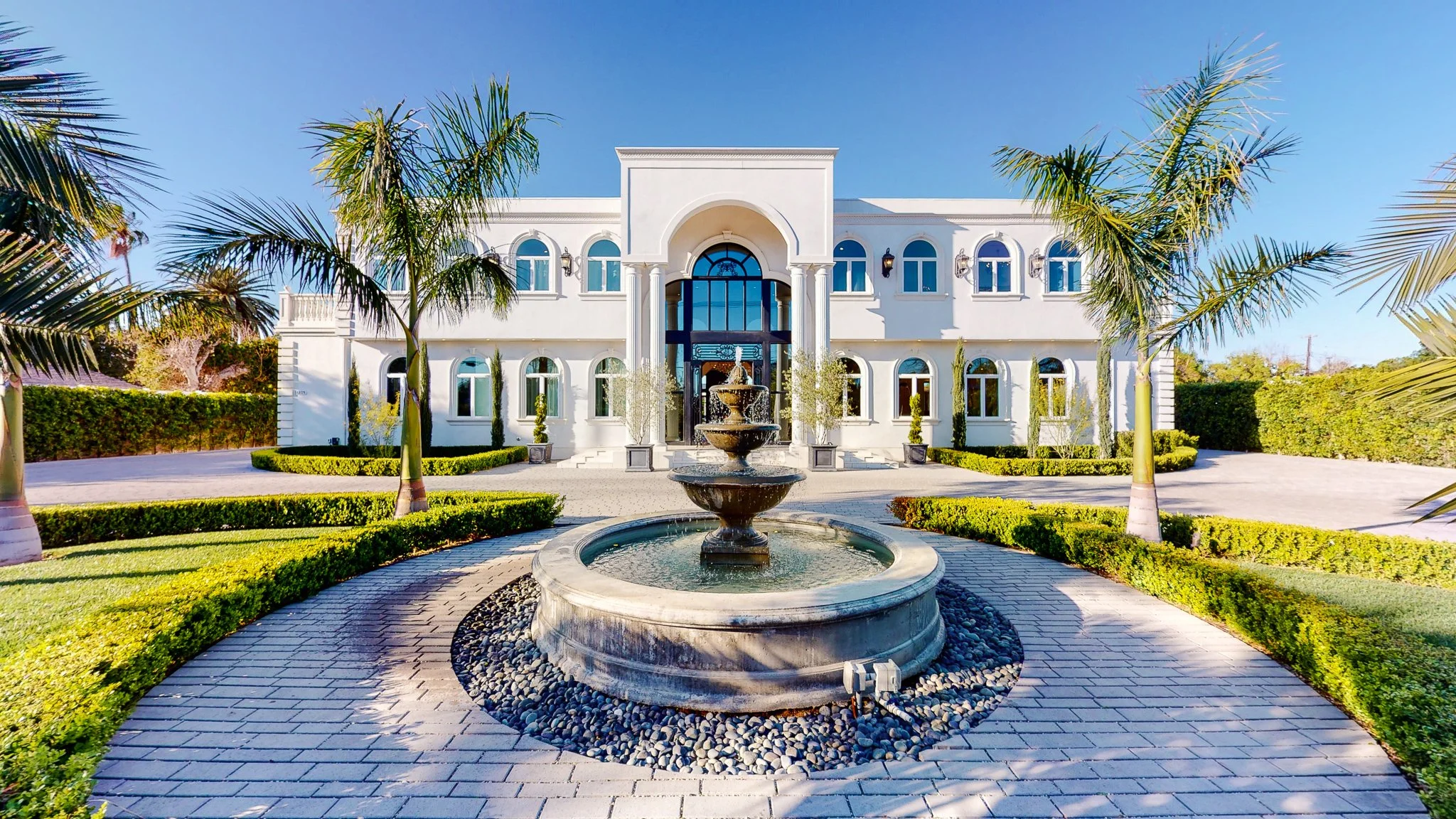 FEATURED FILM LOCATION: The Valley Villa