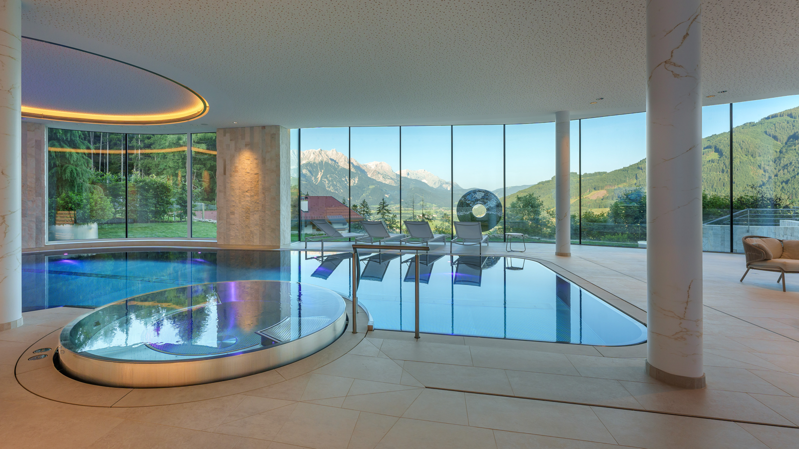 FEATURED FILM LOCATION: Julisam 