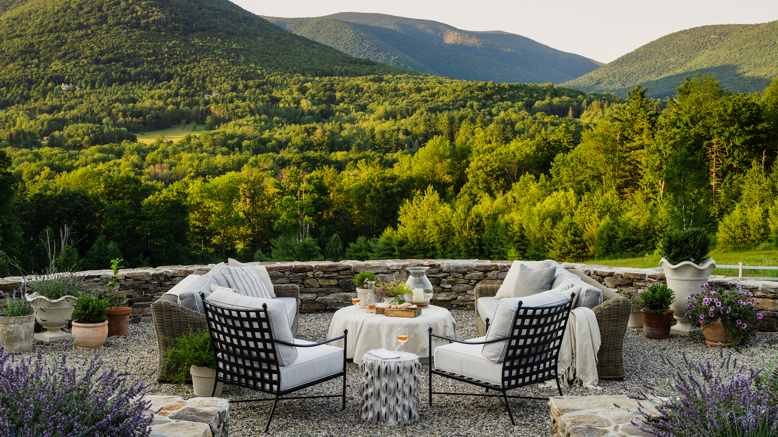 FEATURED FILM LOCATION: Stonemeadow