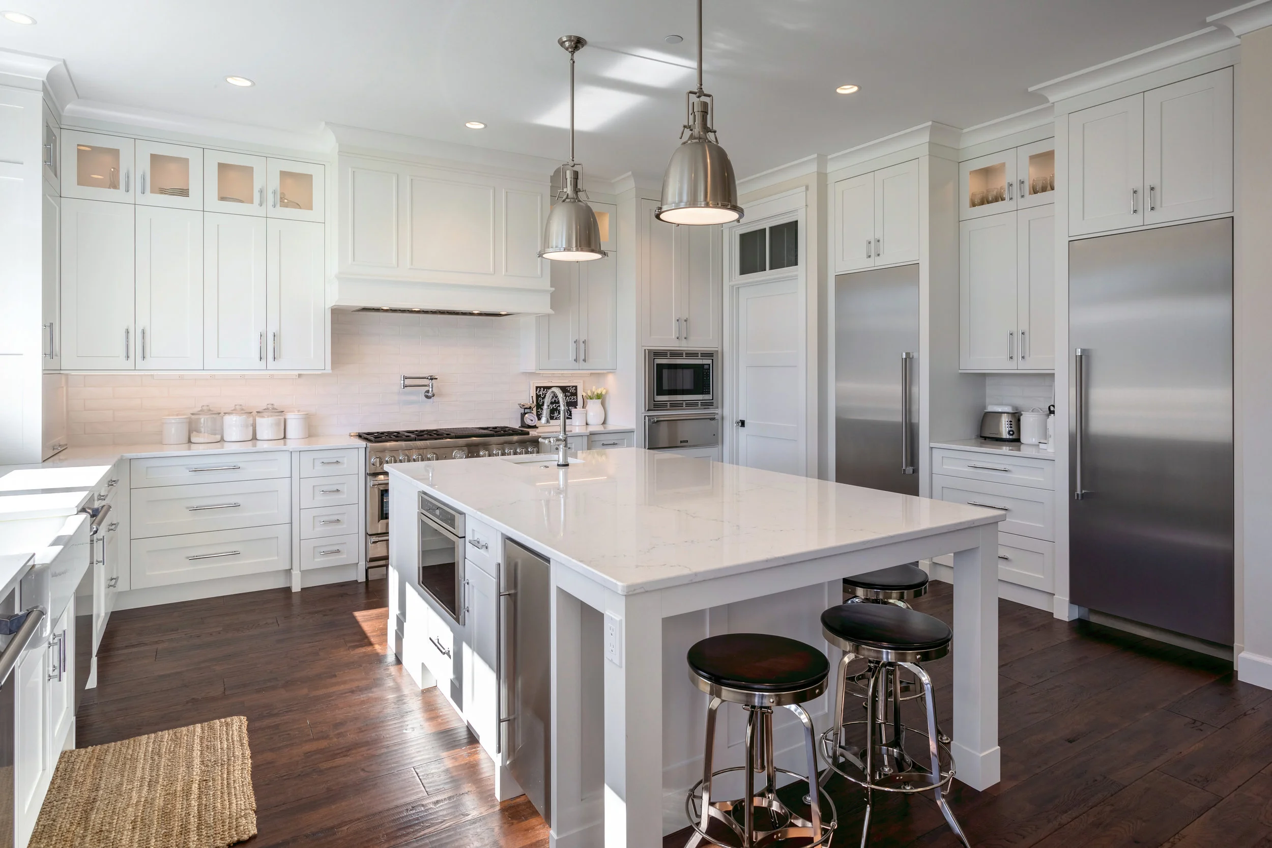 2117_NorthShore_Rd-24.jpg