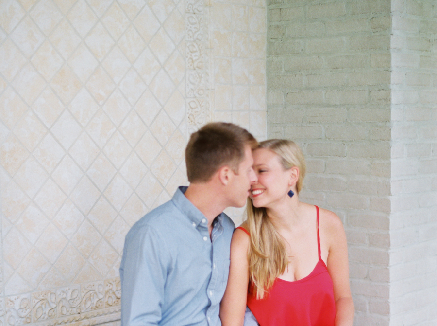 milwaukee_film_wedding_photographer_villa_terrace102.jpg