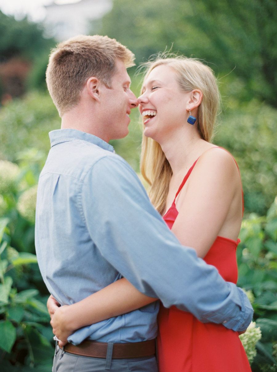 milwaukee_film_wedding_photographer_villa_terrace120.jpg