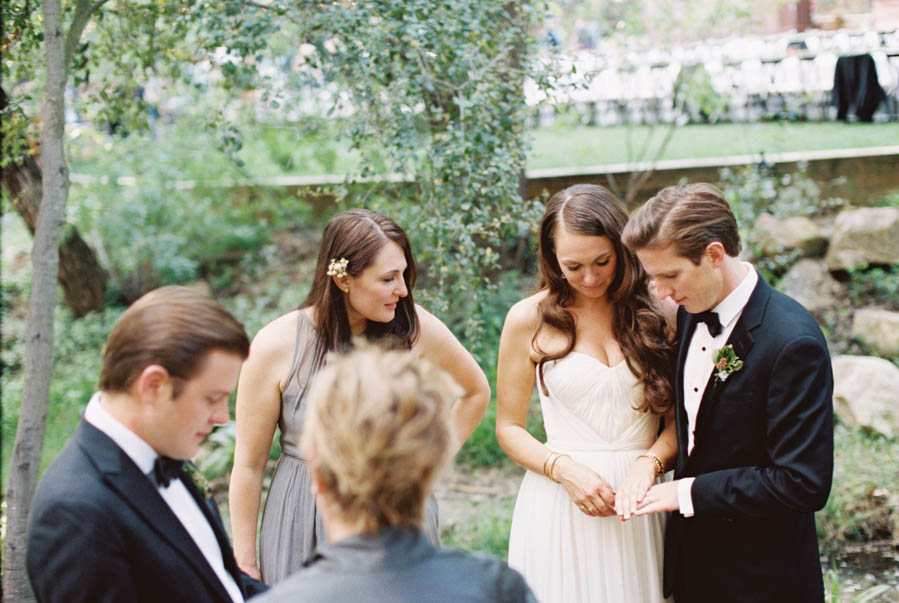 kateweinsteinphoto_california_the1909_topangacanyon_weddding_film_photographer240.jpg