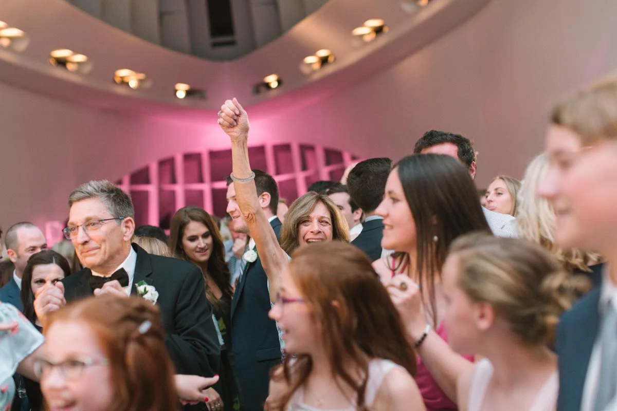 kateweinsteinphoto_milwaukee_art_museum_wedding-281.jpg