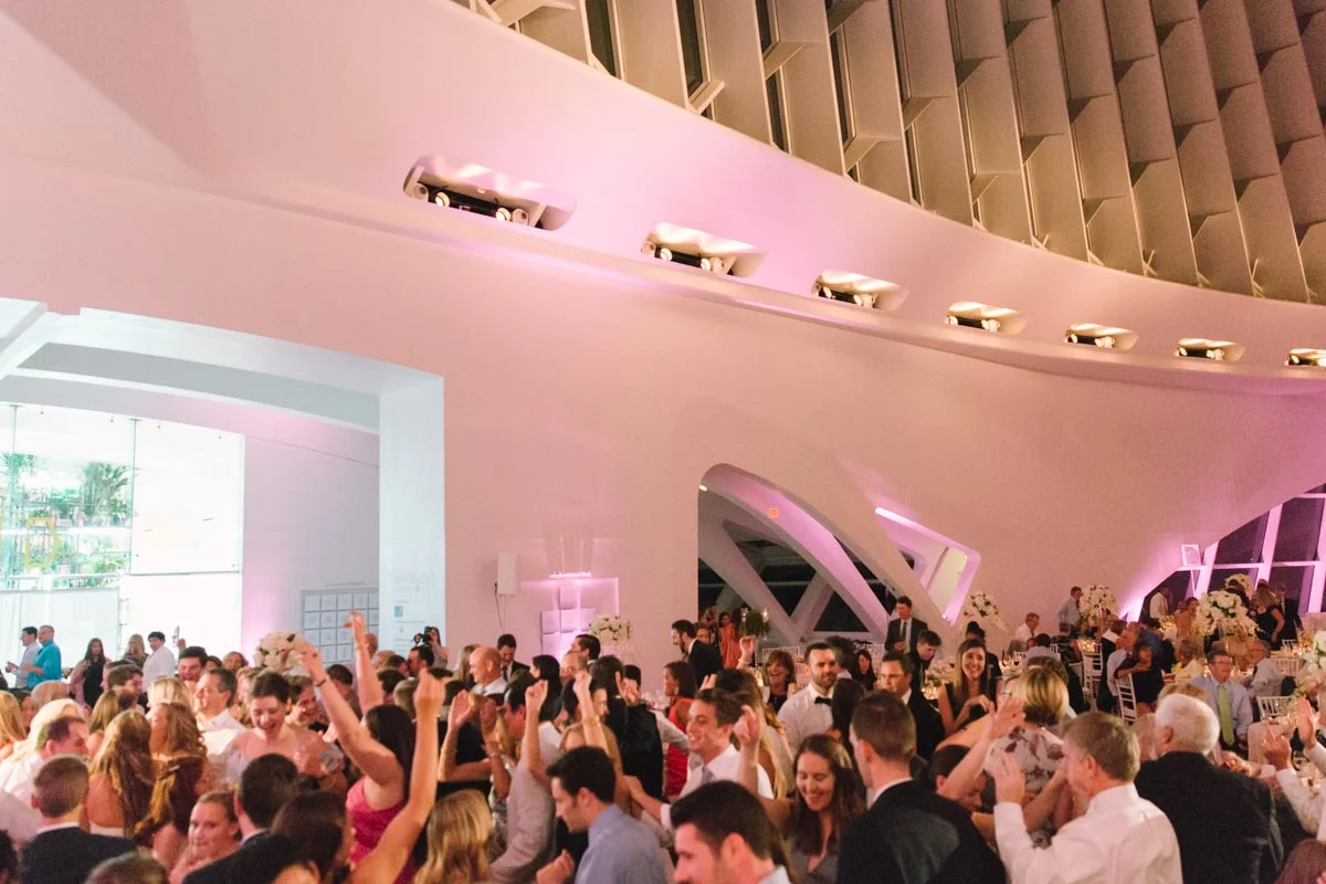 kateweinsteinphoto_milwaukee_art_museum_wedding-282.jpg