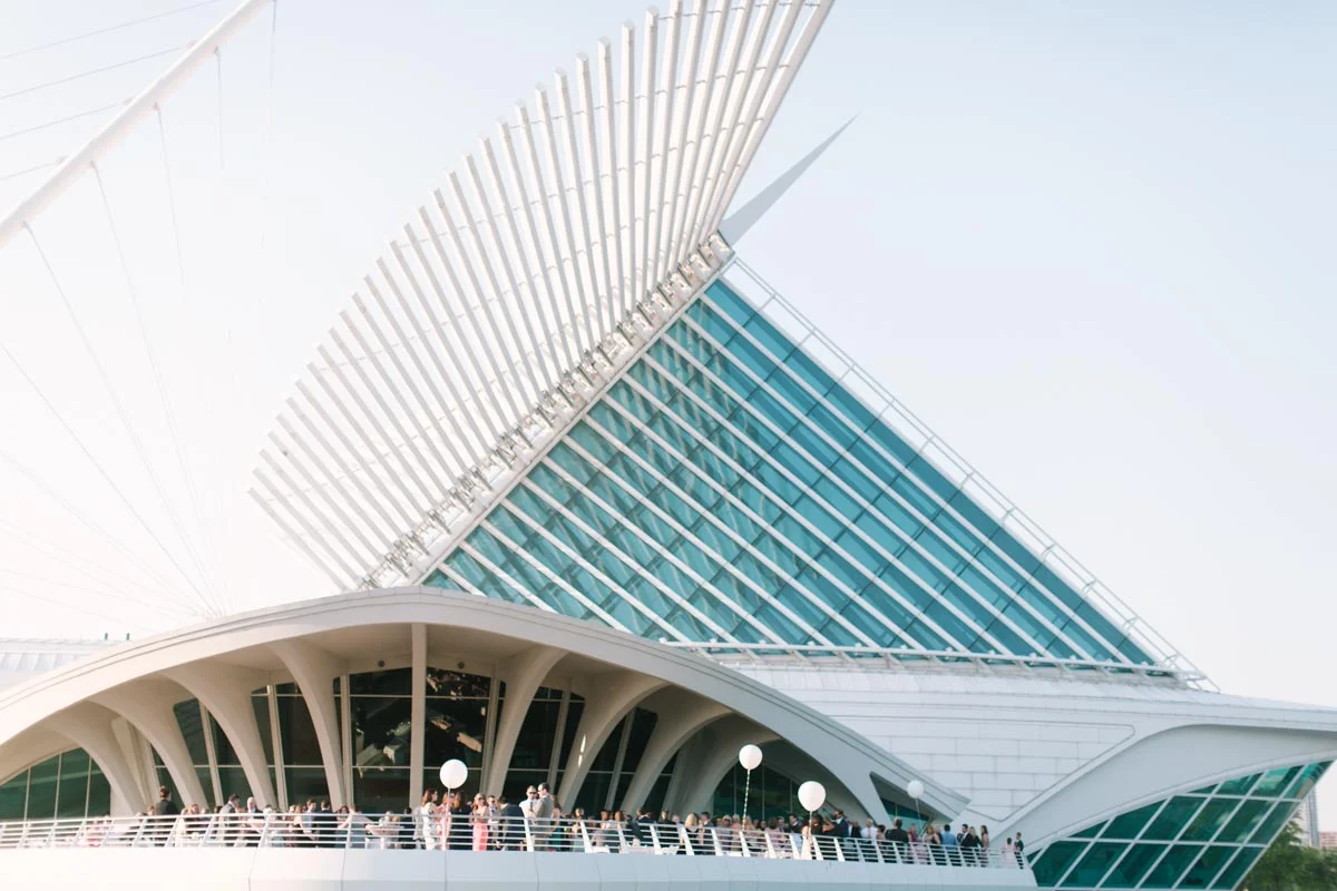 kateweinsteinphoto_milwaukee_art_museum_wedding-237.jpg