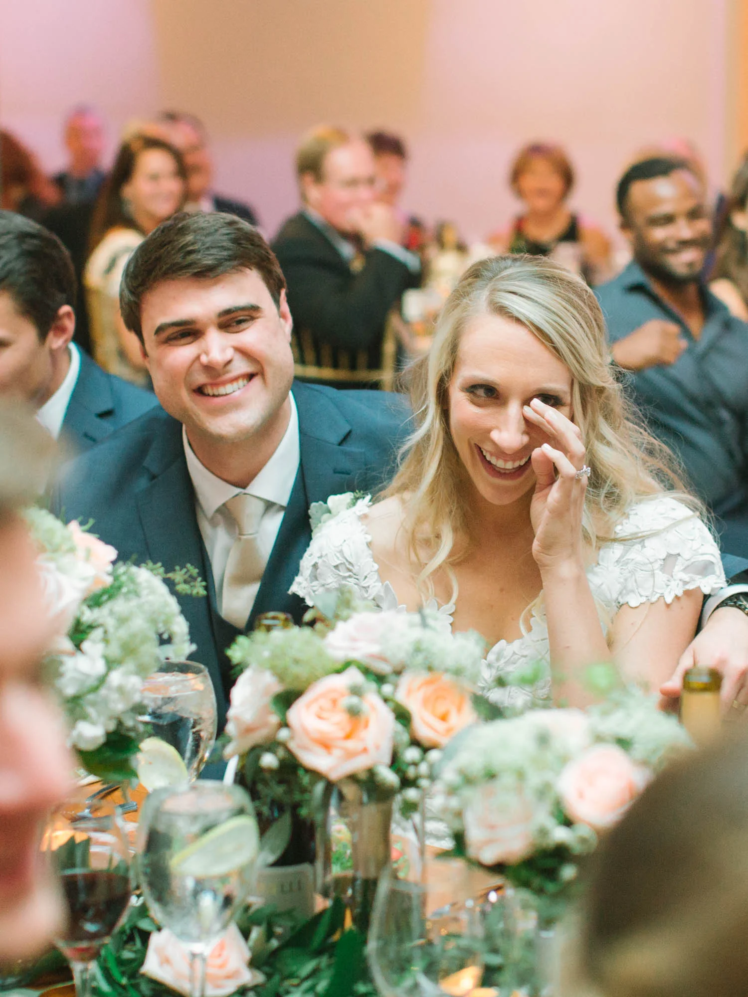 kateweinsteinphoto_kimpton_milwaukee_the_atrium_wedding-231.jpg