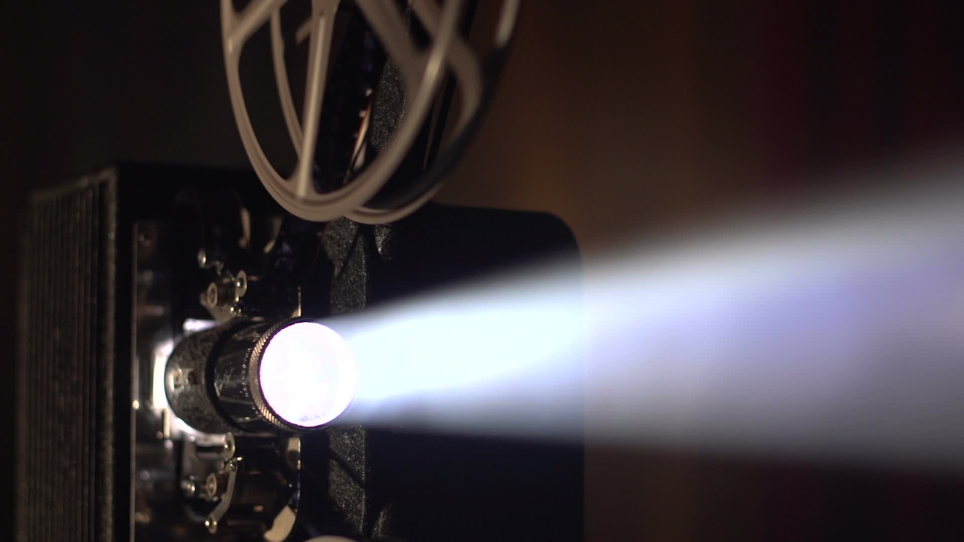 film-projector-lens-and-light-footage-024706786_prevstill.jpeg