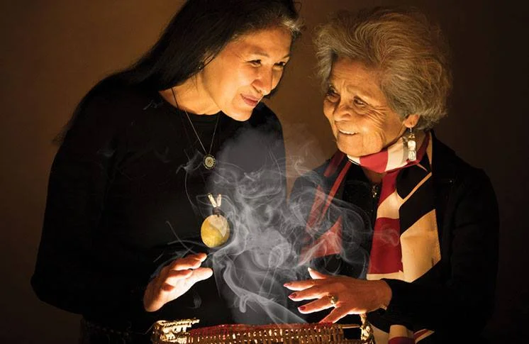 WEAVING RECONCILIATION: OUR WAY, WRITTEN BY RENAE MORRISEAU WITH ROSEMARY GEORGESON AND SAVANNAH WALLING. | IMAGE: DAVID COOPER. PRODUCED BY VANCOUVER MOVING THEATRE IN COLLABORATION WITH PARTNERS ACROSS THE COUNTRY.