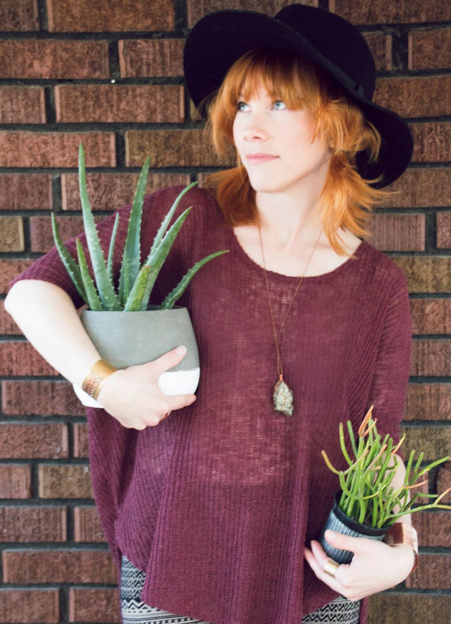 CHELSIE HELLIGE, OWNER + MAKER