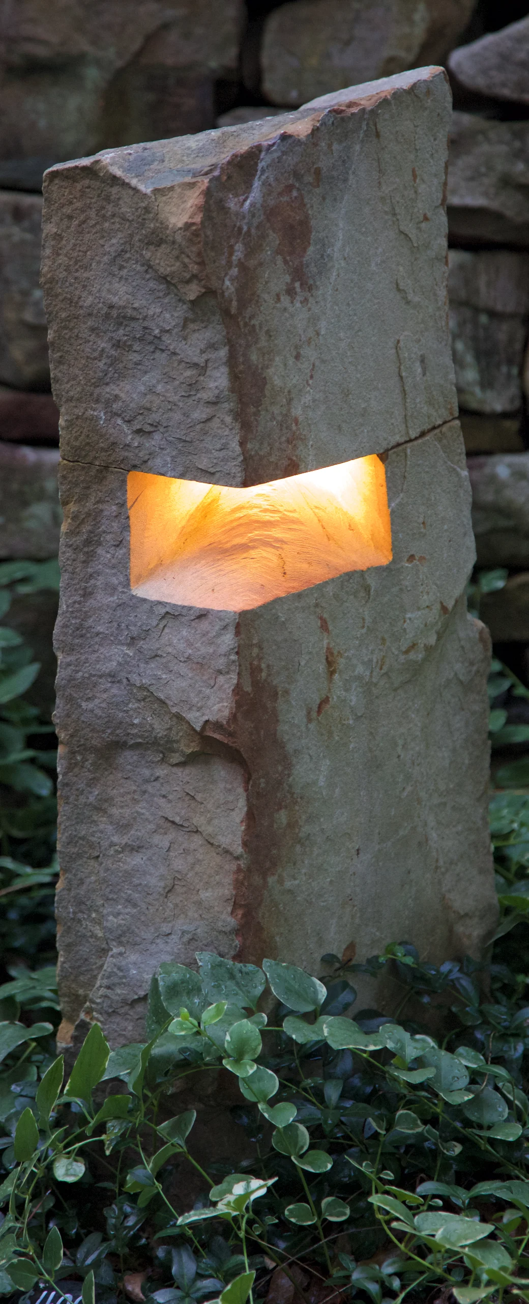 sandstone path light.jpg