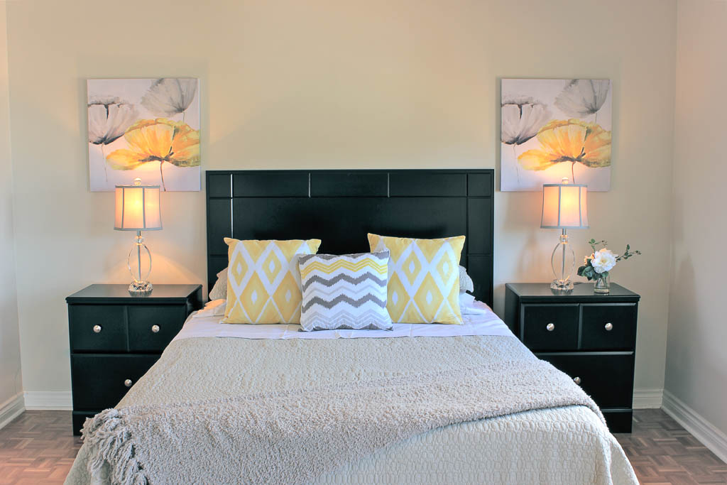 Barrie Home Staging Bedroom5.jpg