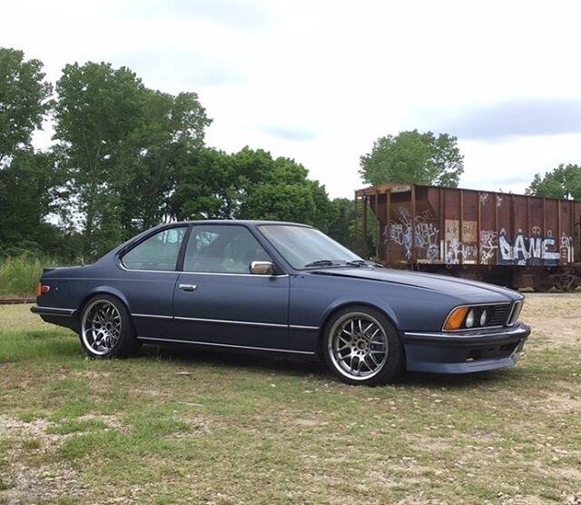 I think @jenbradham really likes my BMW, she just want admit it, lol... #photoop #e24 #bmw635csi #bmw #flatblue #xxrwheels #megasquirt #outlaw635csi #bimmersounds #tbcworks #sexy