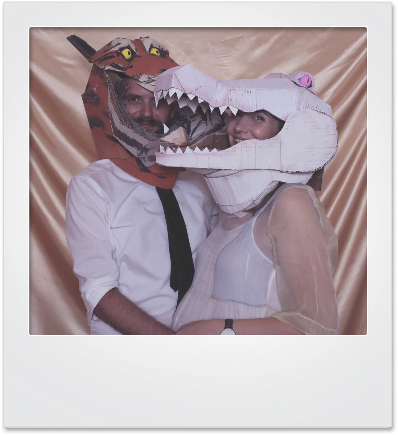 polaroid_tigeralligator_mikaylabutchart.jpg