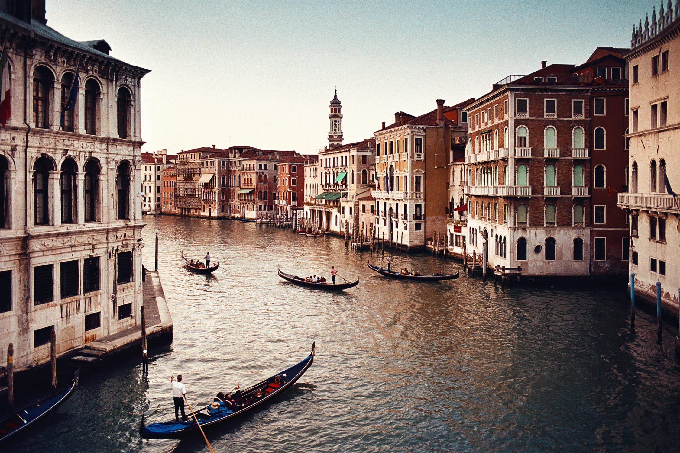 CallieGiovanna_Europe_Italy_Venice_20090824_004_24.jpg